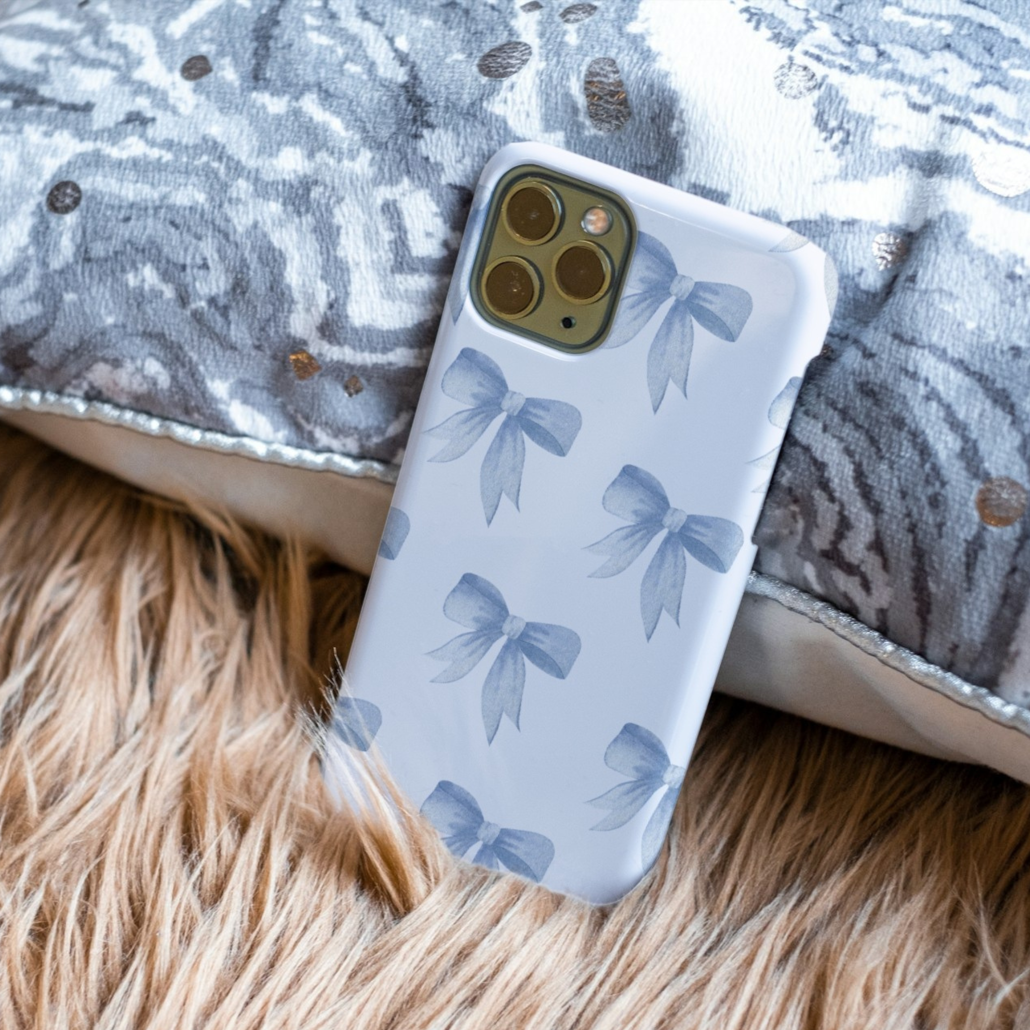 Cozy Knot Connection iPhone Case